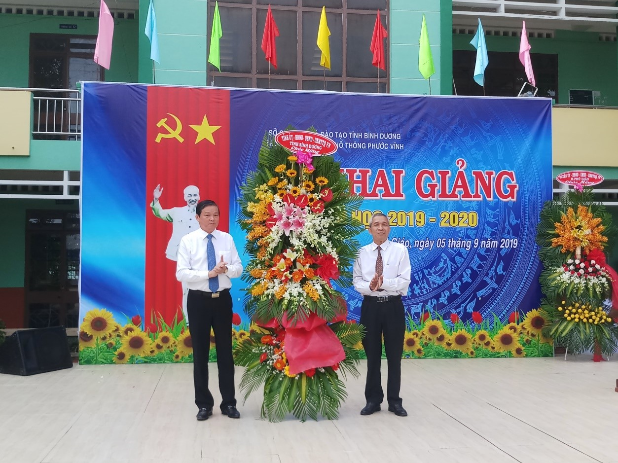 Trường THPT Phước Vĩnh khai giảng năm học 2019-2020